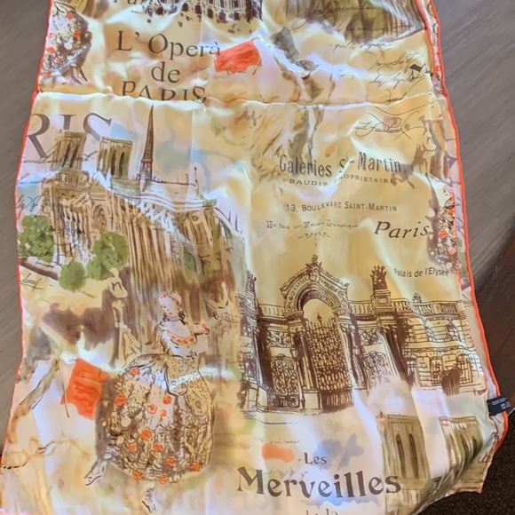 Vintage Les Merveilles Le’ Opera de Paris Silk Scarf 100% Silk City Scape - Picture 3 of 5